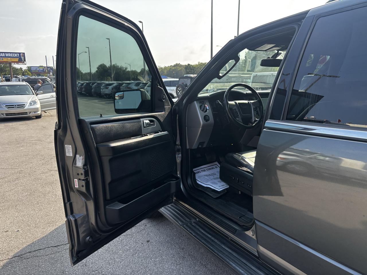 Ford Expedition 4WD 4dr Limited 2015
