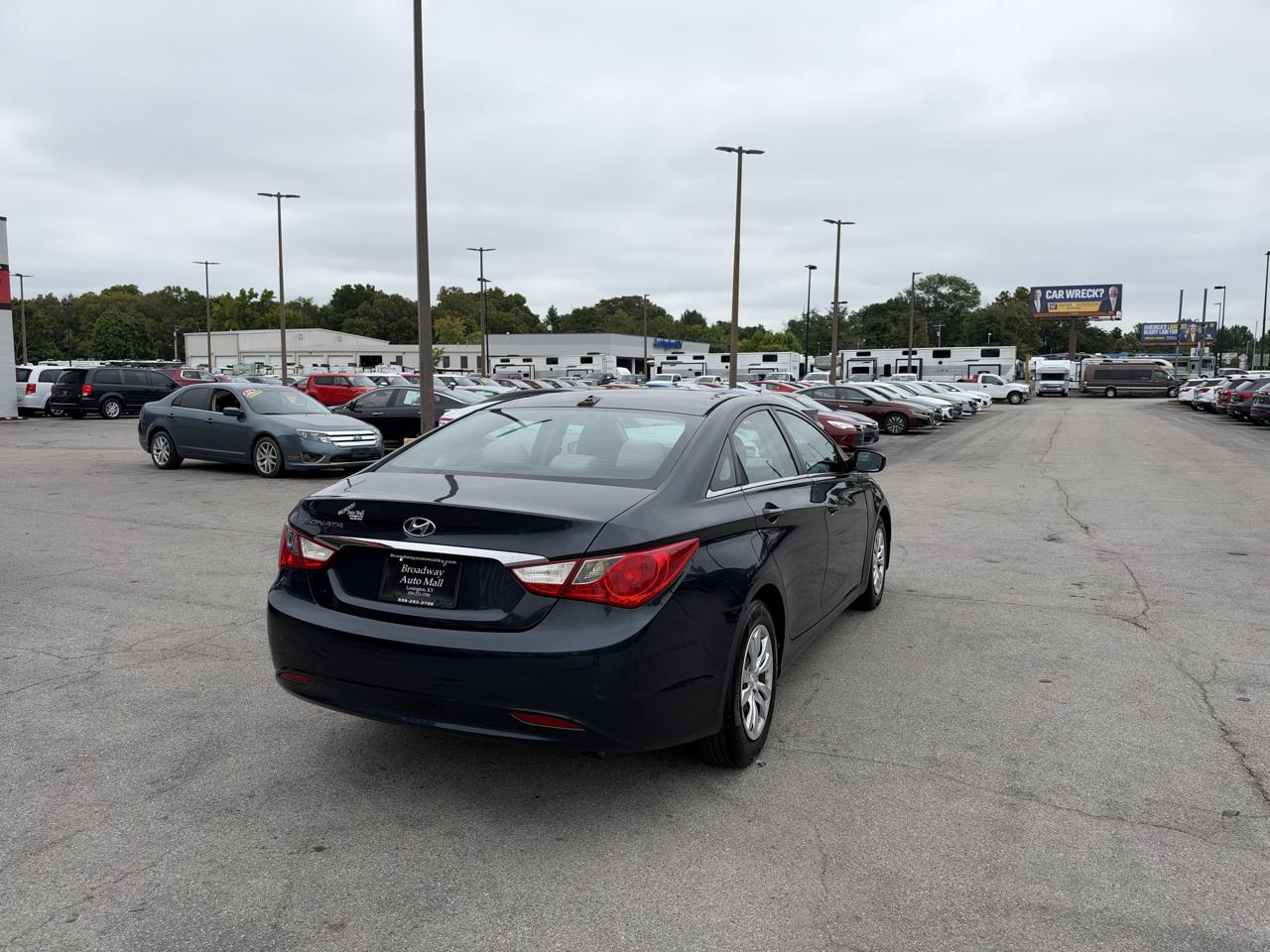 Hyundai Sonata 4dr Sdn 2.4L Auto GLS 2012