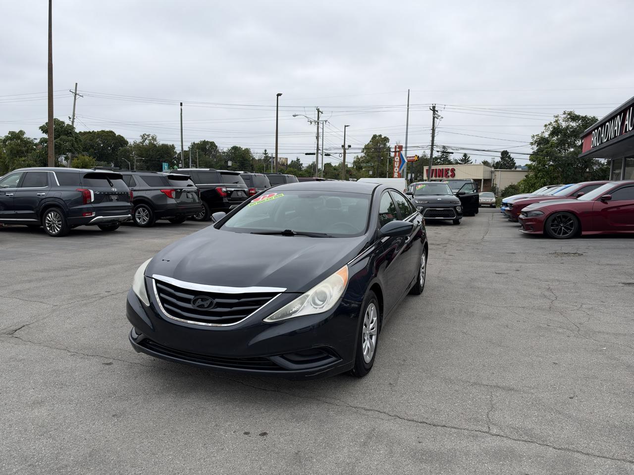 Hyundai Sonata 4dr Sdn 2.4L Auto GLS 2012
