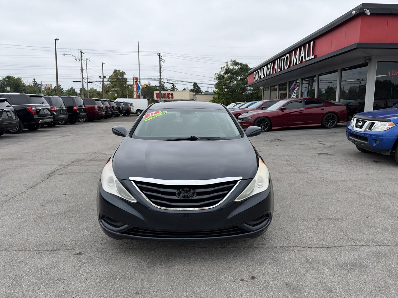 Hyundai Sonata 4dr Sdn 2.4L Auto GLS 2012