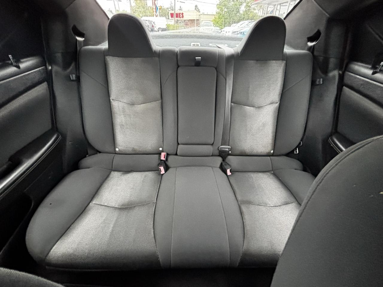 Dodge Avenger 4dr Sdn SE 2013