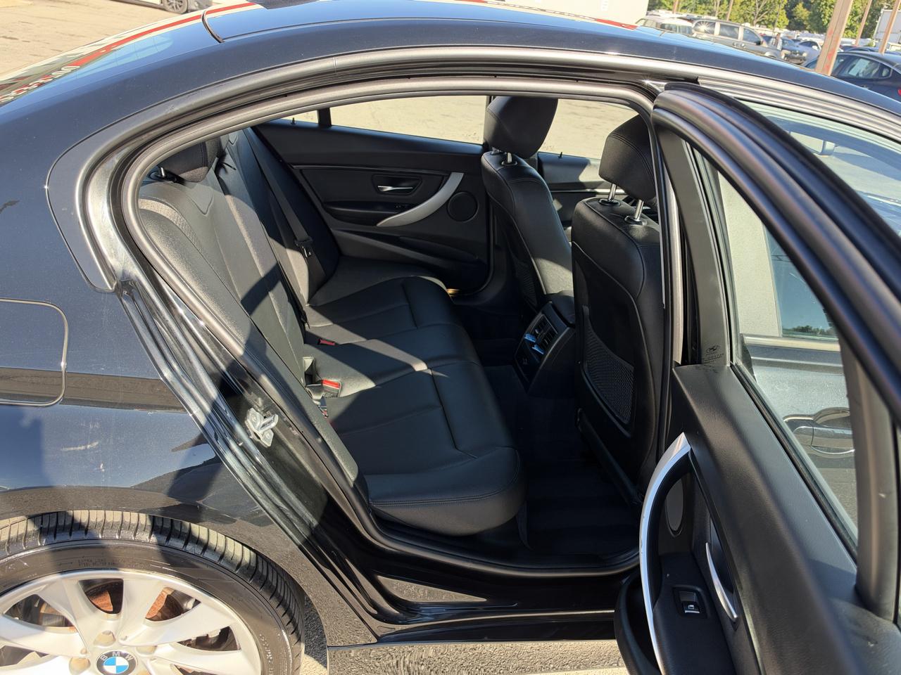 BMW 320i  2018