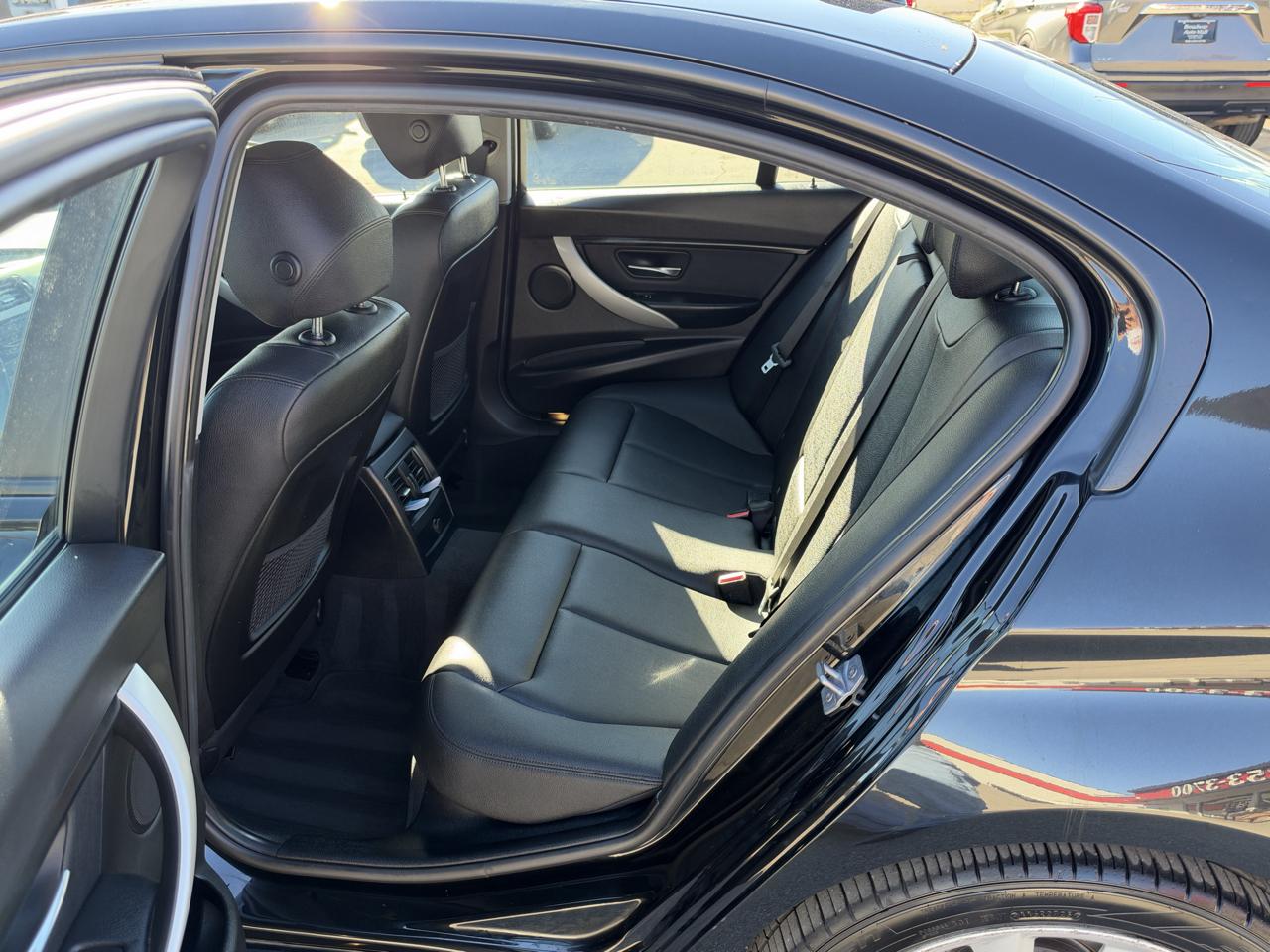 BMW 320i  2018