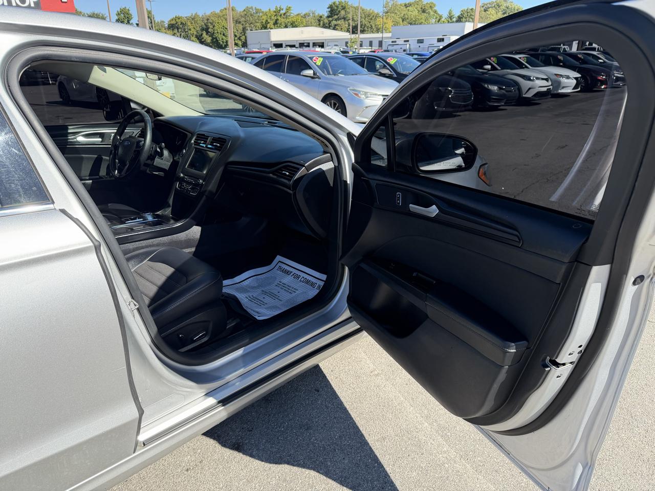 Ford Fusion SE FWD 2018