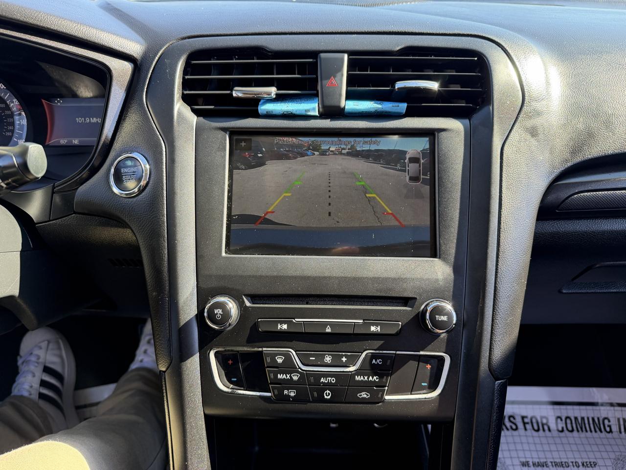 Ford Fusion SE FWD 2018