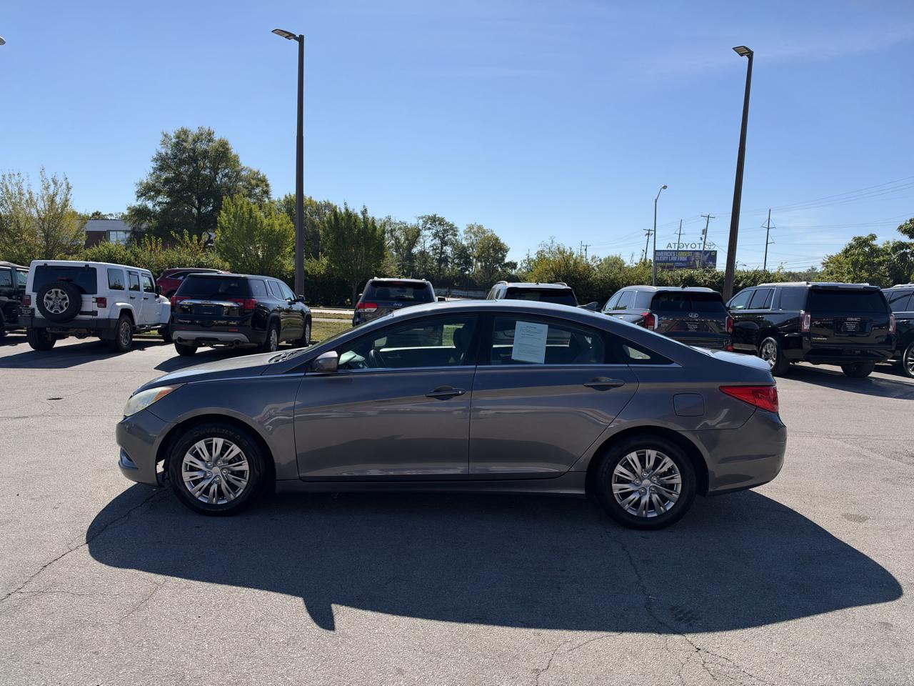 Hyundai Sonata 4dr Sdn 2.4L Auto GLS 2011