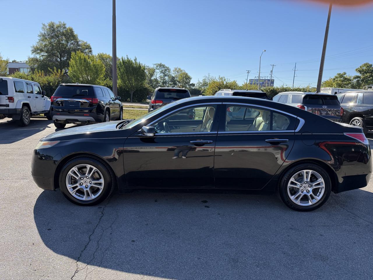 Acura TL  2010