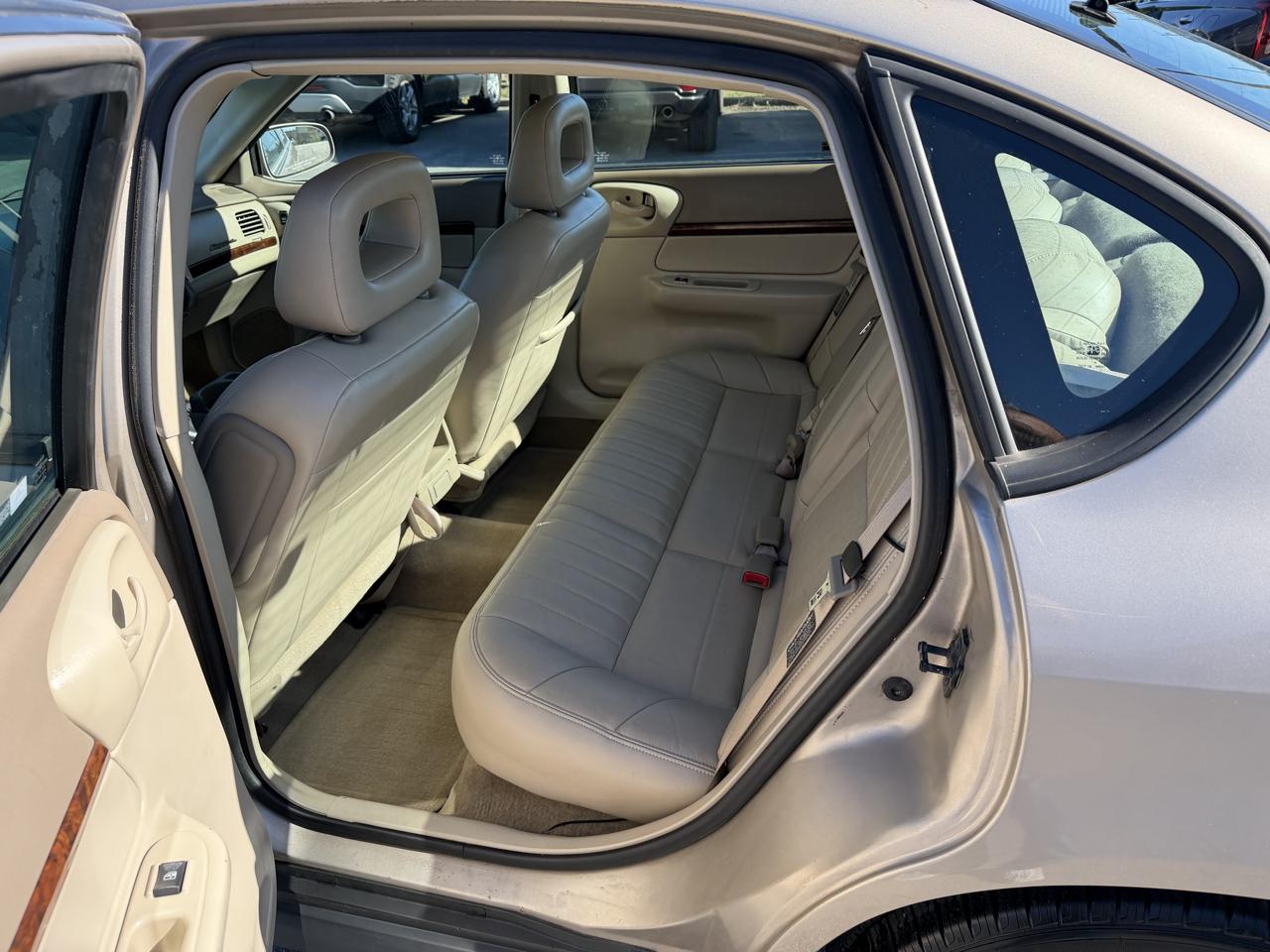 Chevrolet Impala 4dr Sdn 2001