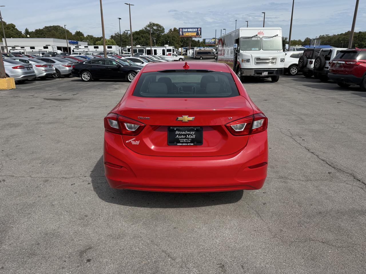 Chevrolet Cruze 4dr Sdn LT 2019