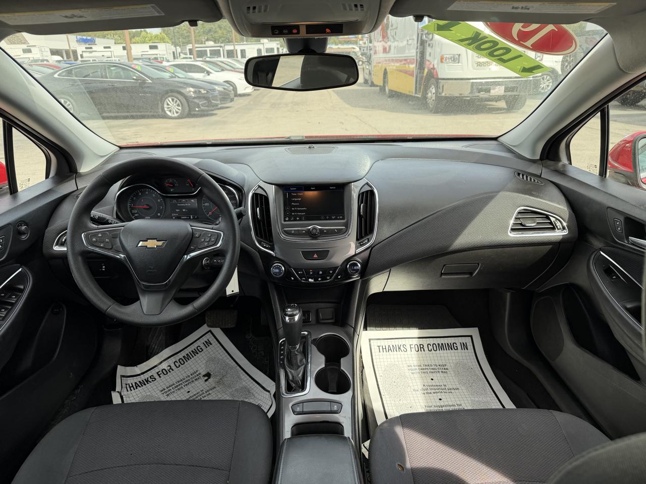 Chevrolet Cruze 4dr Sdn LT 2019
