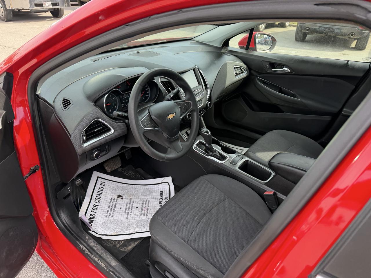 Chevrolet Cruze 4dr Sdn LT 2019