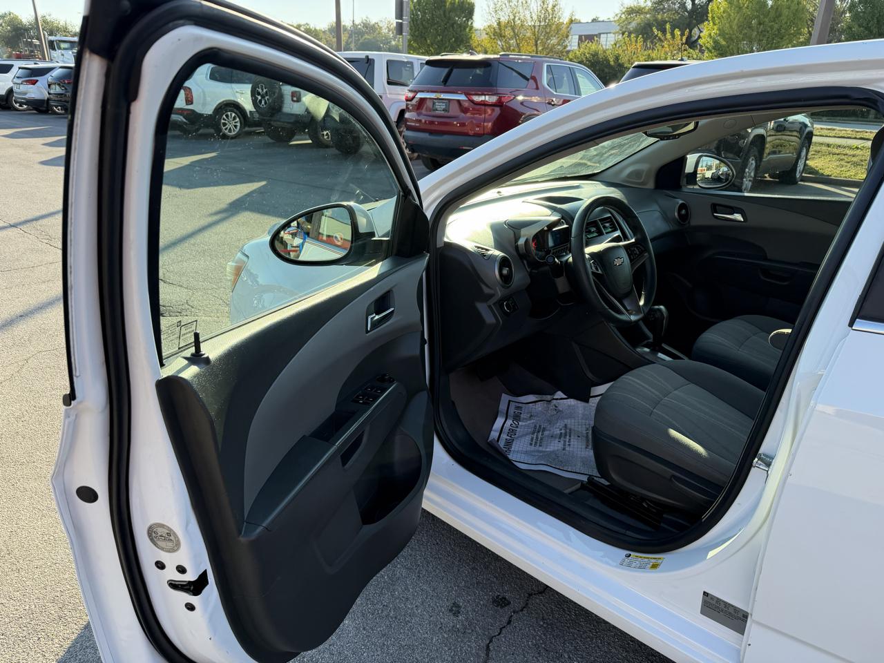 Chevrolet Sonic 4dr Sdn Auto LT 2013