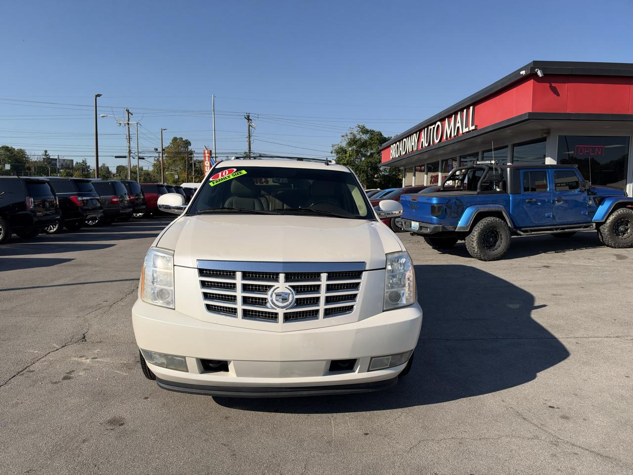 Cadillac Escalade AWD 4dr Premium 2010