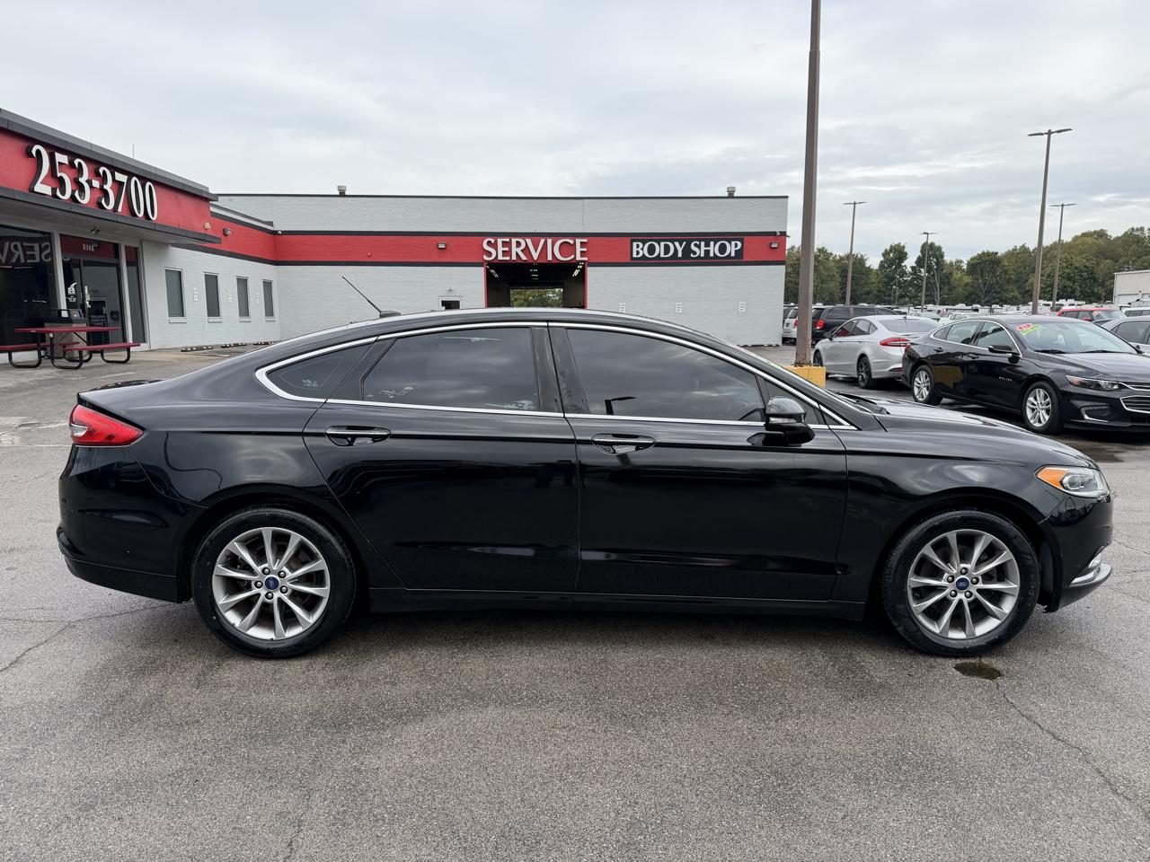 Ford Fusion SE 2017
