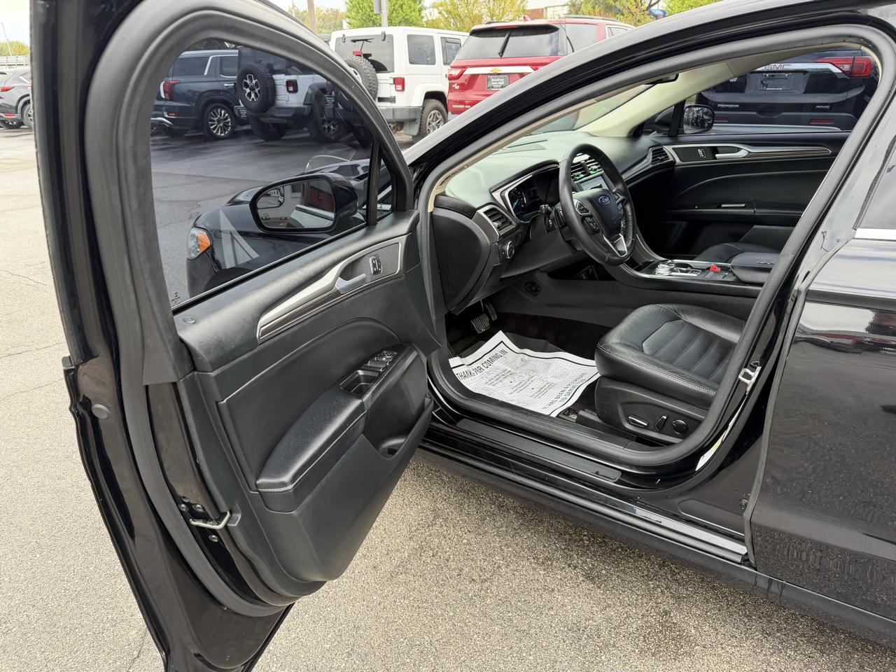 Ford Fusion SE 2017