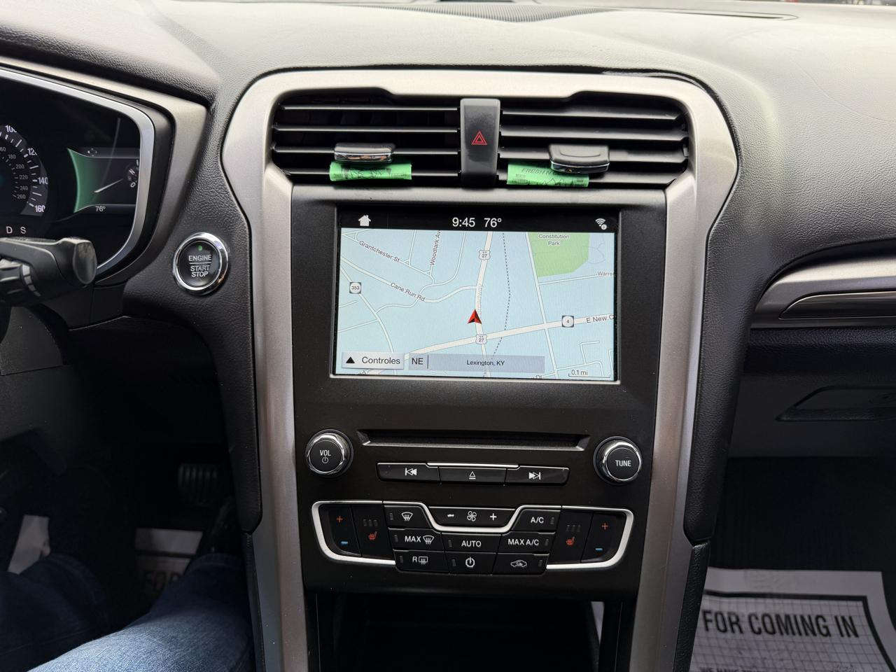 Ford Fusion SE 2017