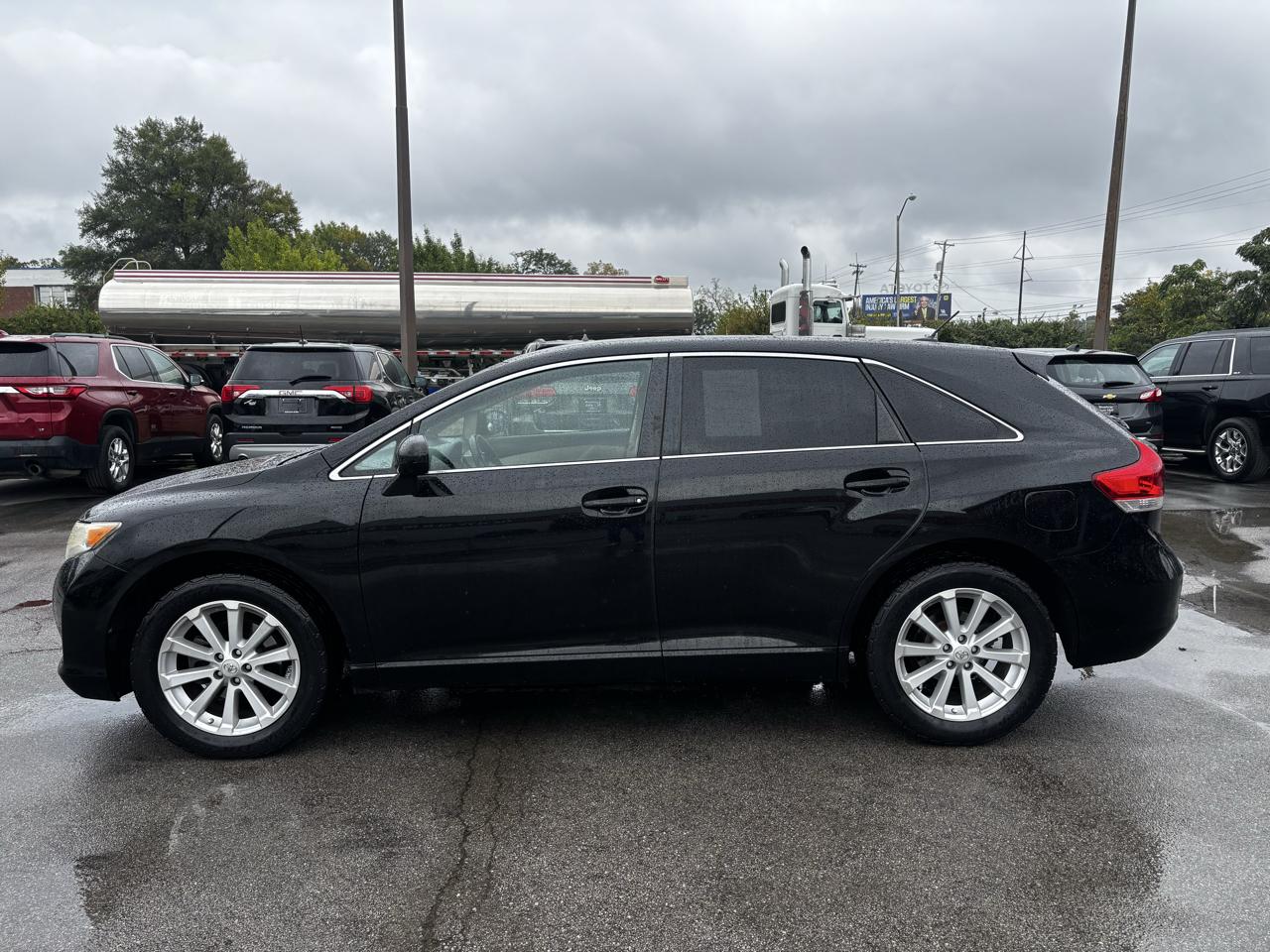 Toyota Venza 4dr Wgn I4 FWD (Natl) 2009