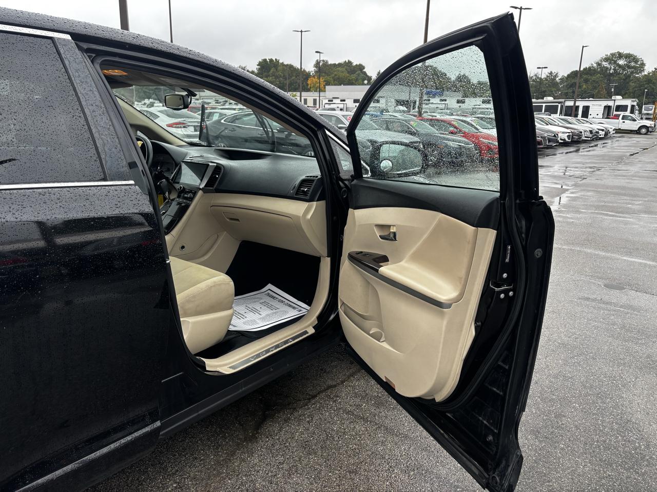 Toyota Venza 4dr Wgn I4 FWD (Natl) 2009