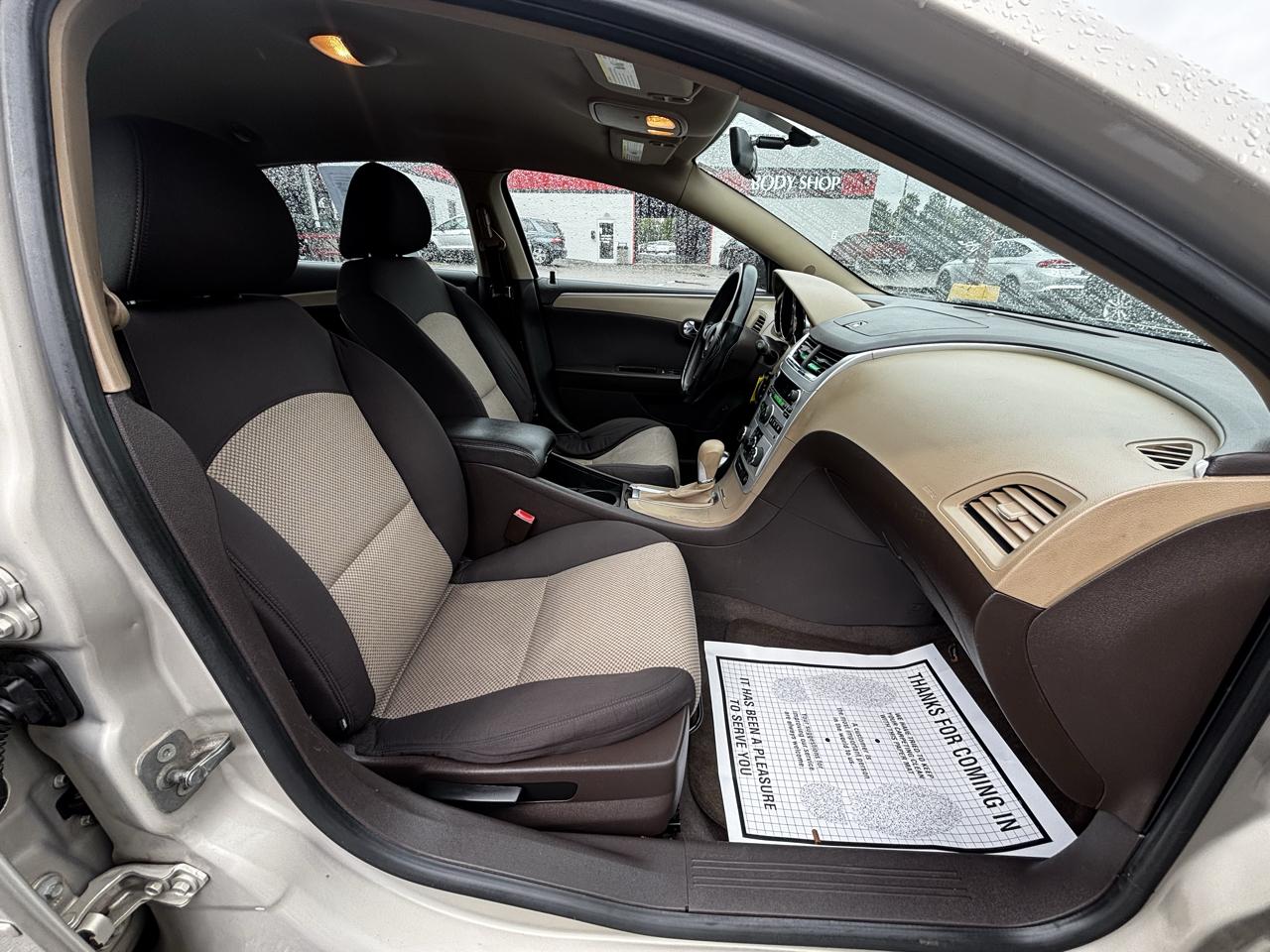 Chevrolet Malibu 4dr Sdn LS w/1FL 2012