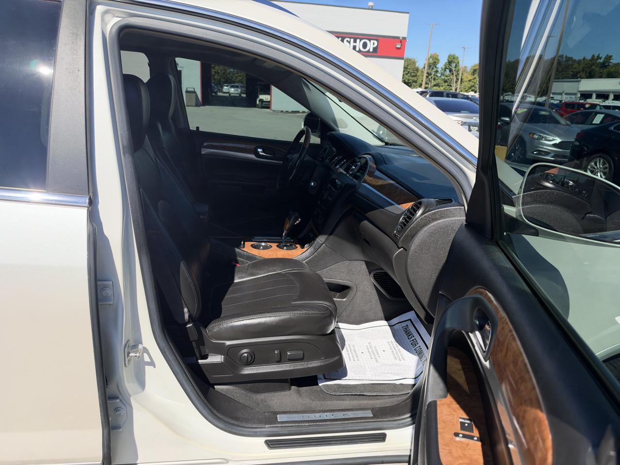 Buick Enclave FWD 4dr CXL w/1XL 2010