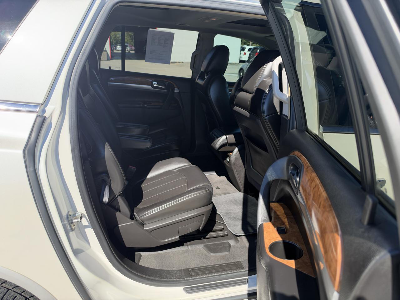 Buick Enclave FWD 4dr CXL w/1XL 2010