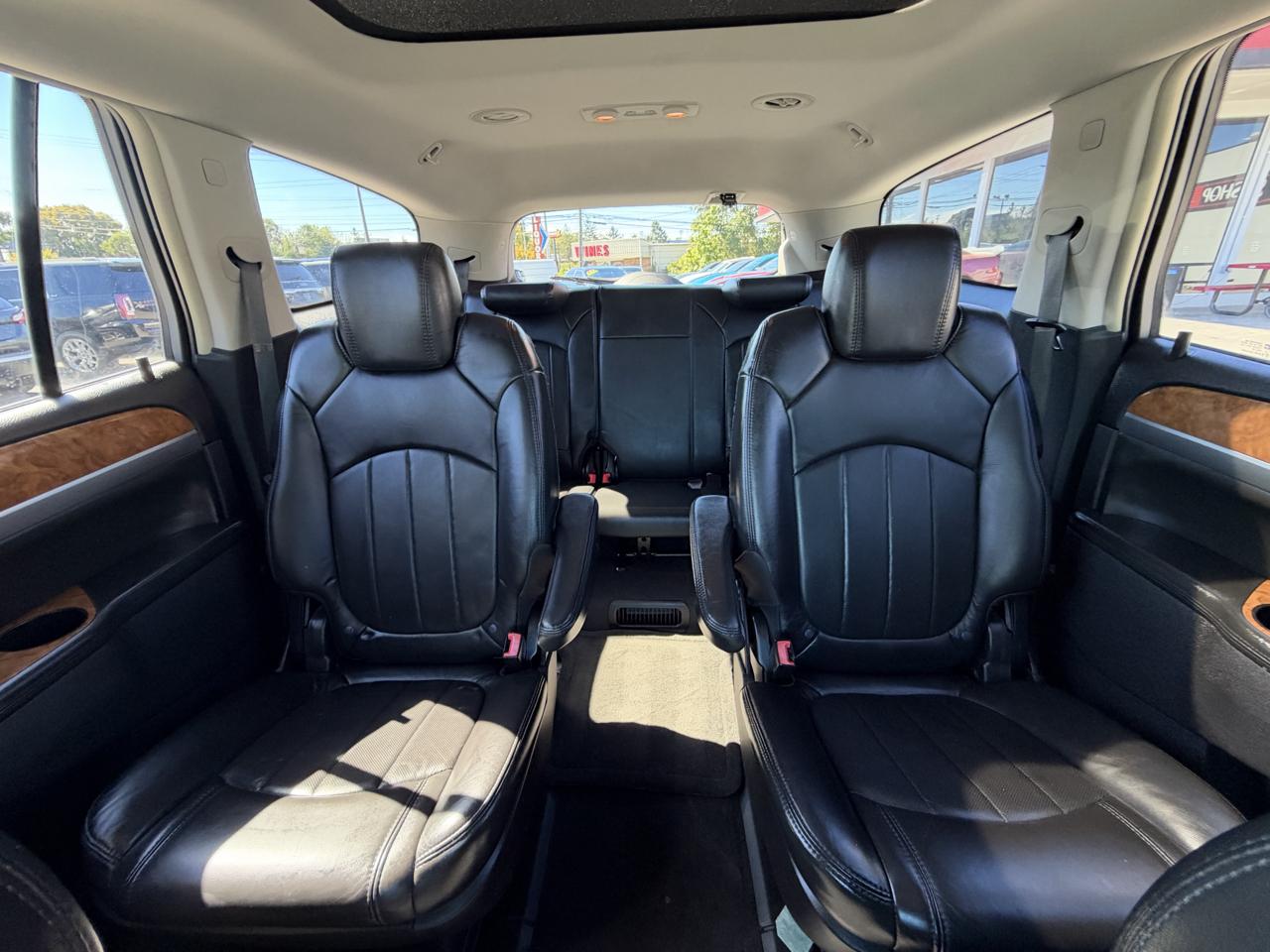 Buick Enclave FWD 4dr CXL w/1XL 2010