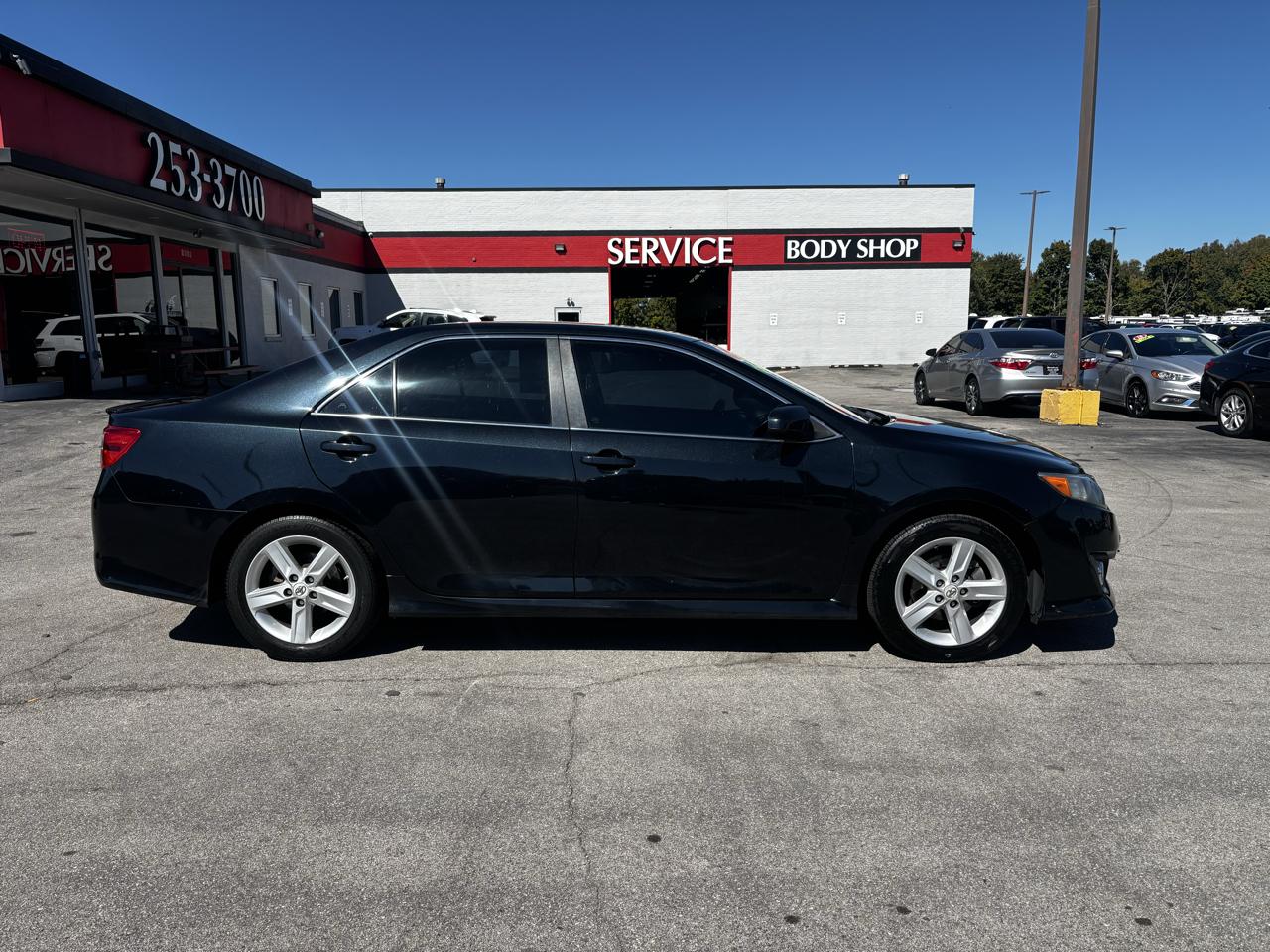 Toyota Camry 4dr Sdn I4 Auto SE Sport Limited Edition (Natl) 2012