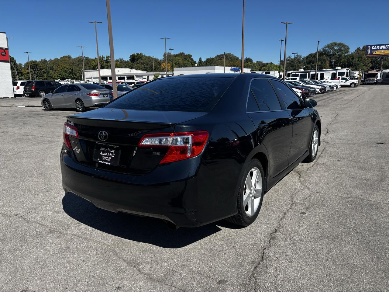 Toyota Camry 4dr Sdn I4 Auto SE Sport Limited Edition (Natl) 2012