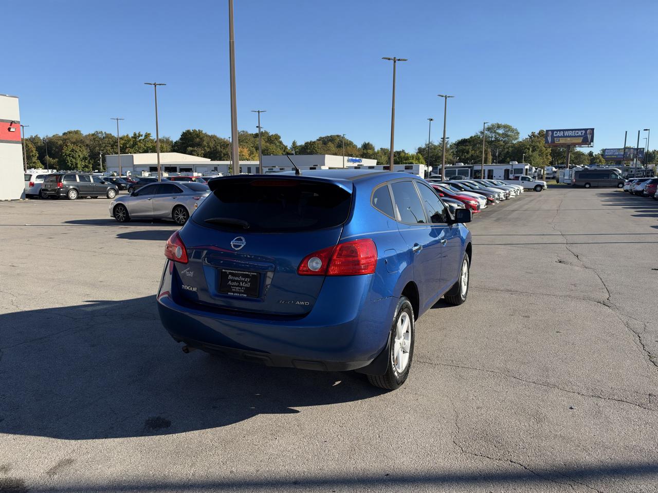 Nissan Rogue S 2010
