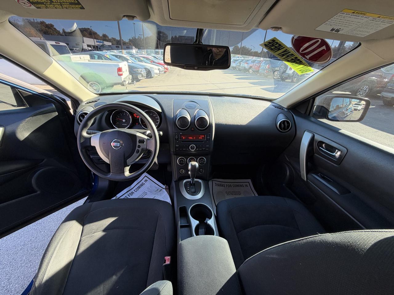 Nissan Rogue S 2010