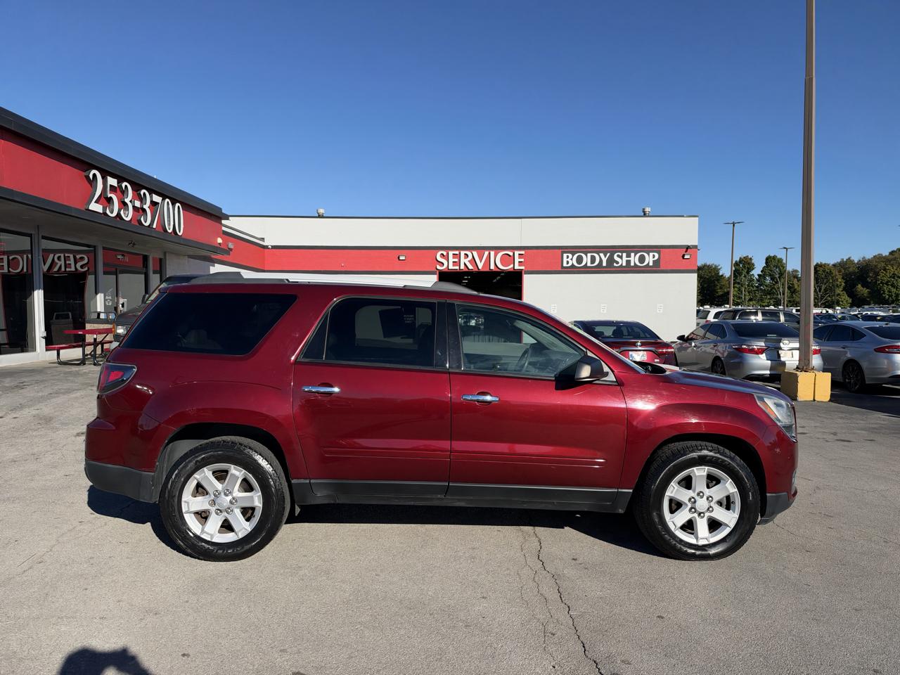 GMC Acadia FWD 4dr SLE w/SLE-1 2015