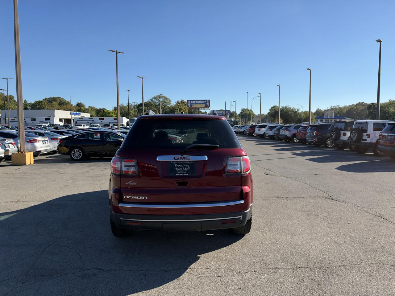 GMC Acadia FWD 4dr SLE w/SLE-1 2015