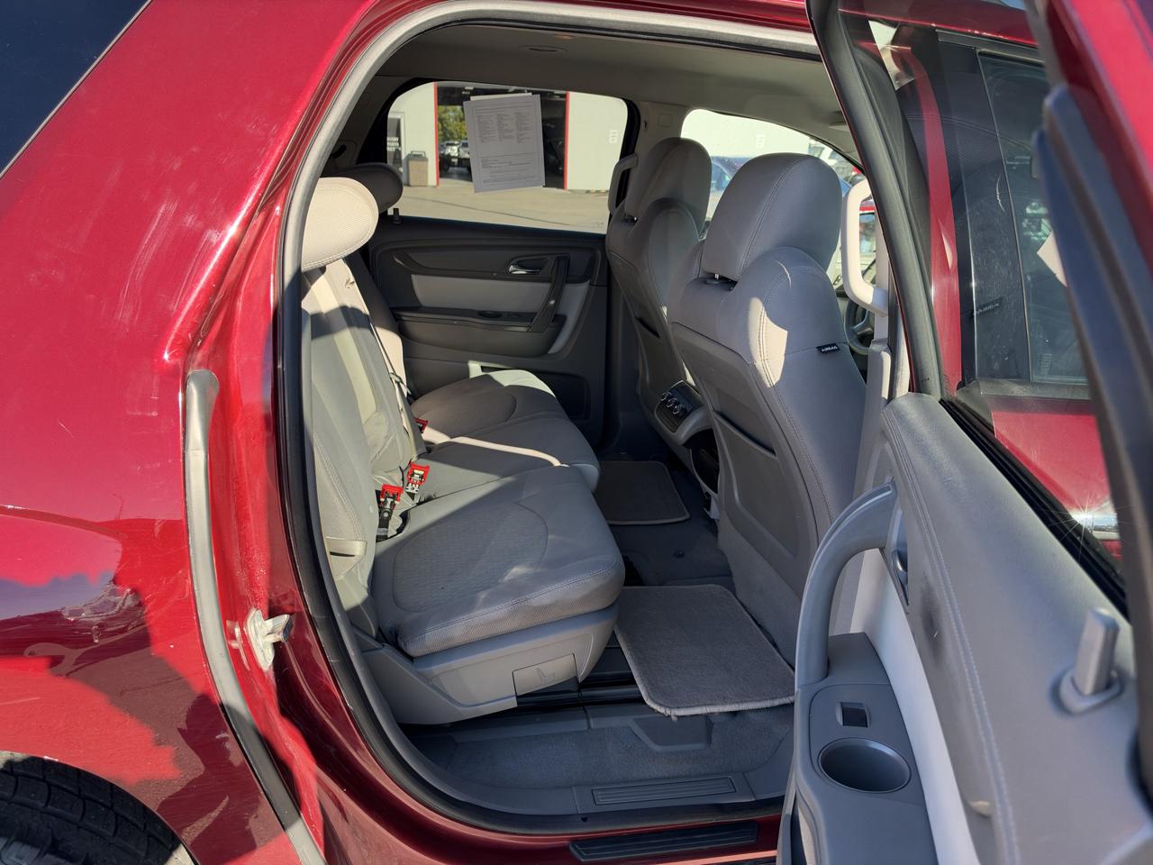 GMC Acadia FWD 4dr SLE w/SLE-1 2015