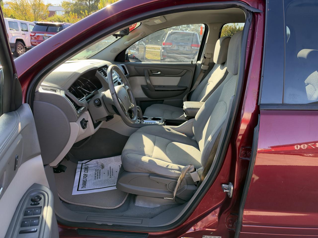GMC Acadia FWD 4dr SLE w/SLE-1 2015