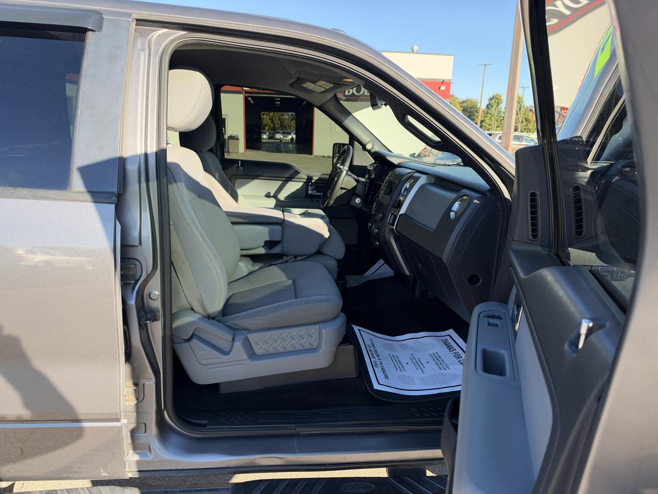 Ford F-150 4WD SuperCrew 145" King Ranch 2013