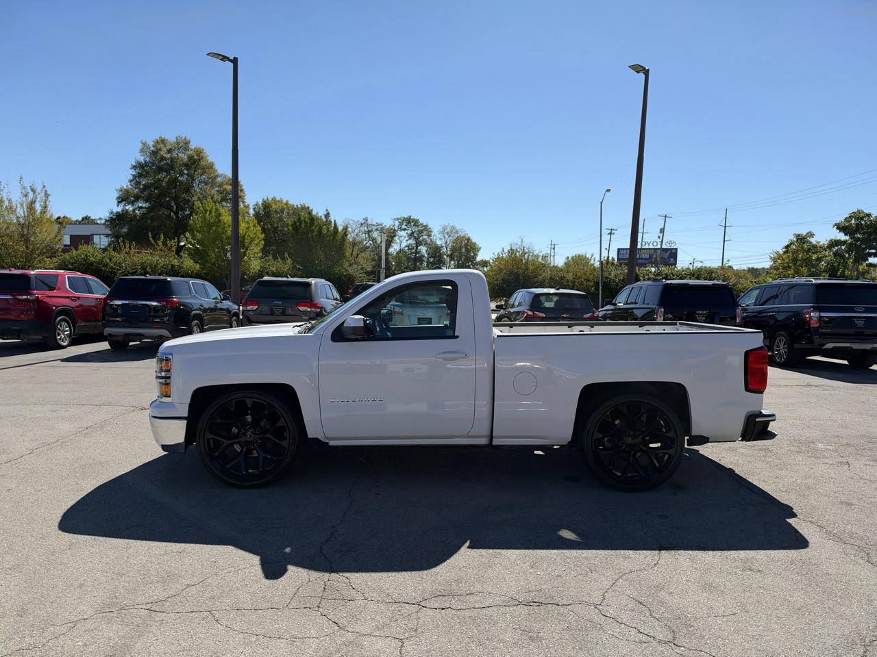 Chevrolet Silverado 1500 2WD Reg Cab 119.0" Work Truck w/1WT 2014