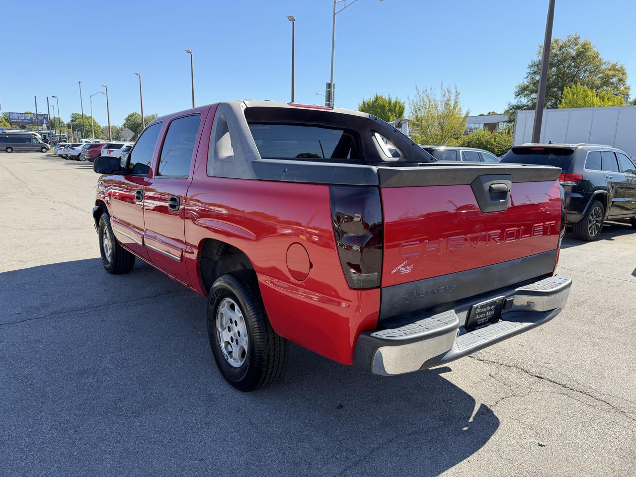 Chevrolet Avalanche 1500 5dr Crew Cab 130" WB 2004