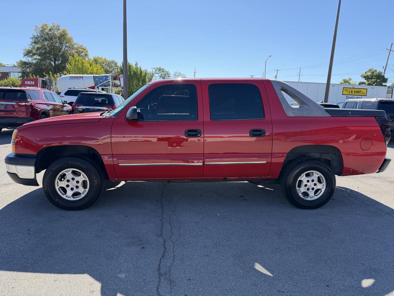 Chevrolet Avalanche 1500 5dr Crew Cab 130" WB 2004