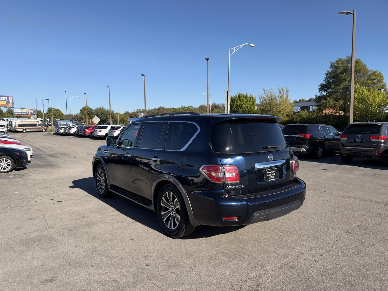 Nissan Armada 4x4 SL 2019