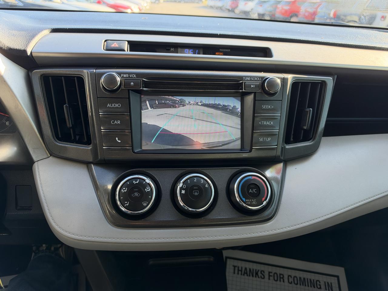 Toyota RAV4 AWD 4dr LE (Natl) 2014