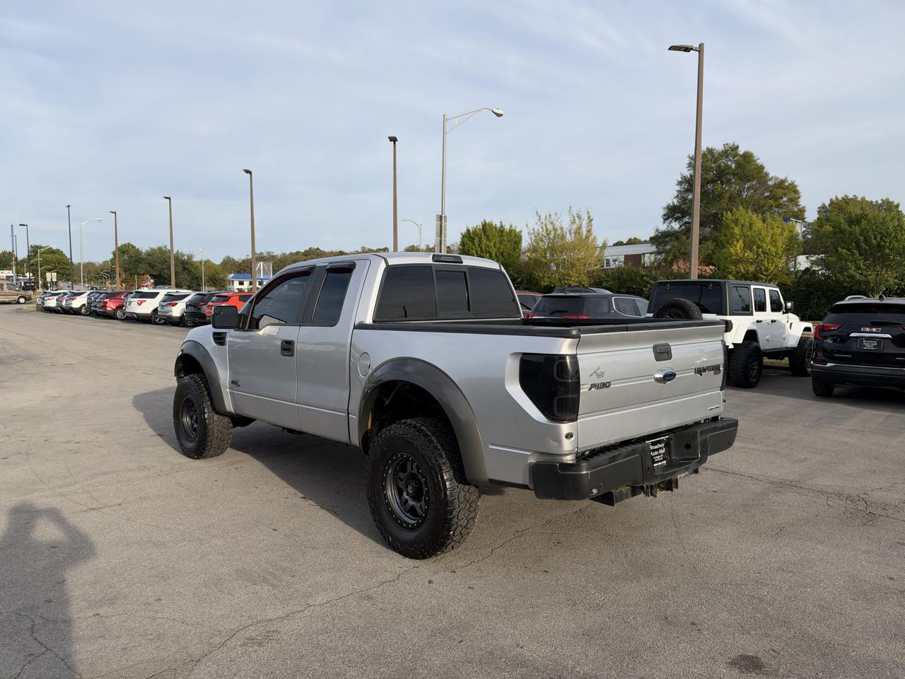 Ford F-150 4WD SuperCab 133" SVT Raptor 2013