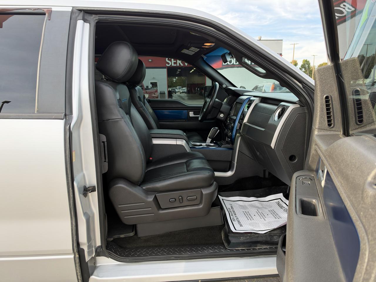 Ford F-150 4WD SuperCab 133" SVT Raptor 2013