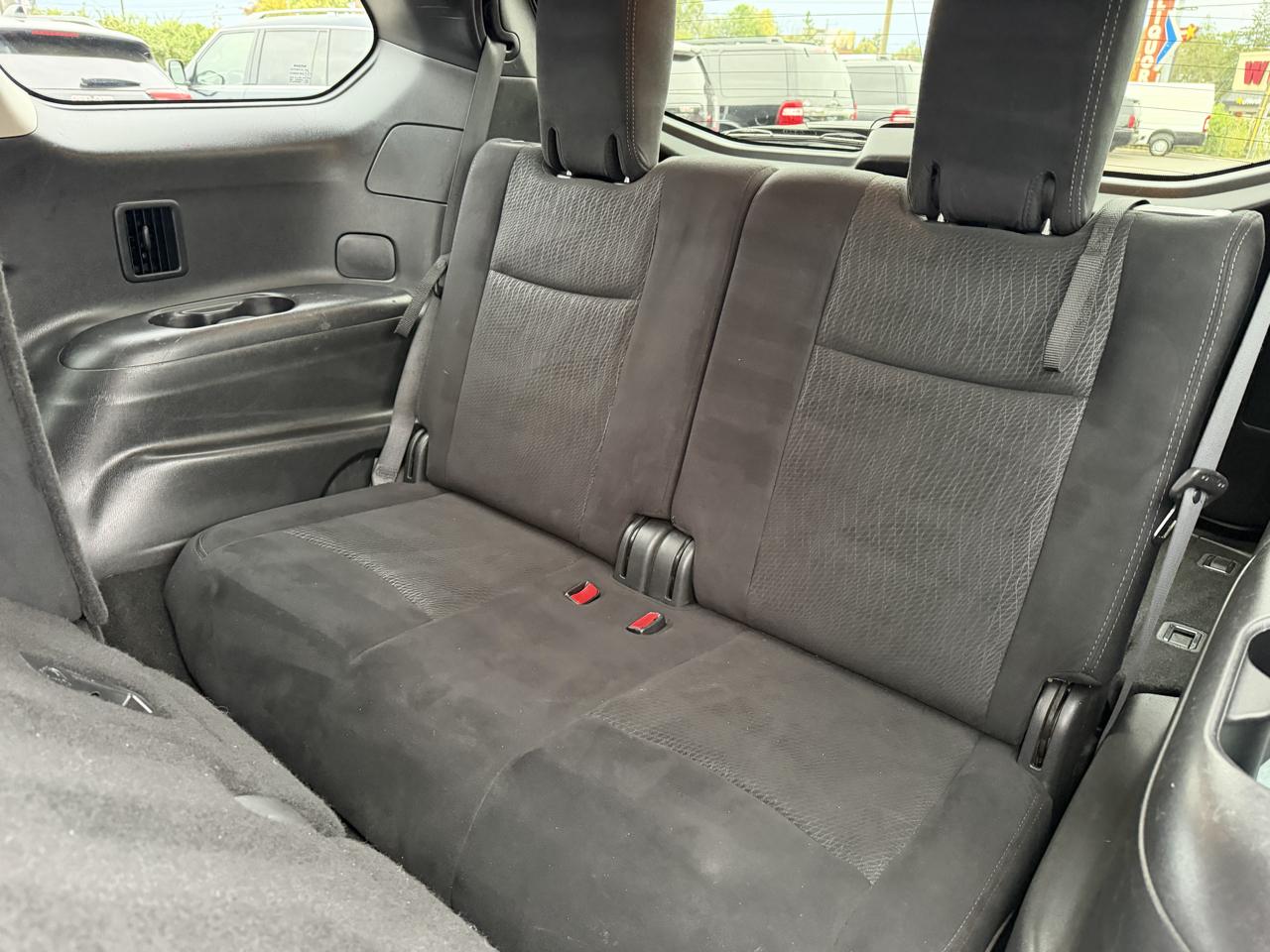 Nissan Pathfinder S 2014