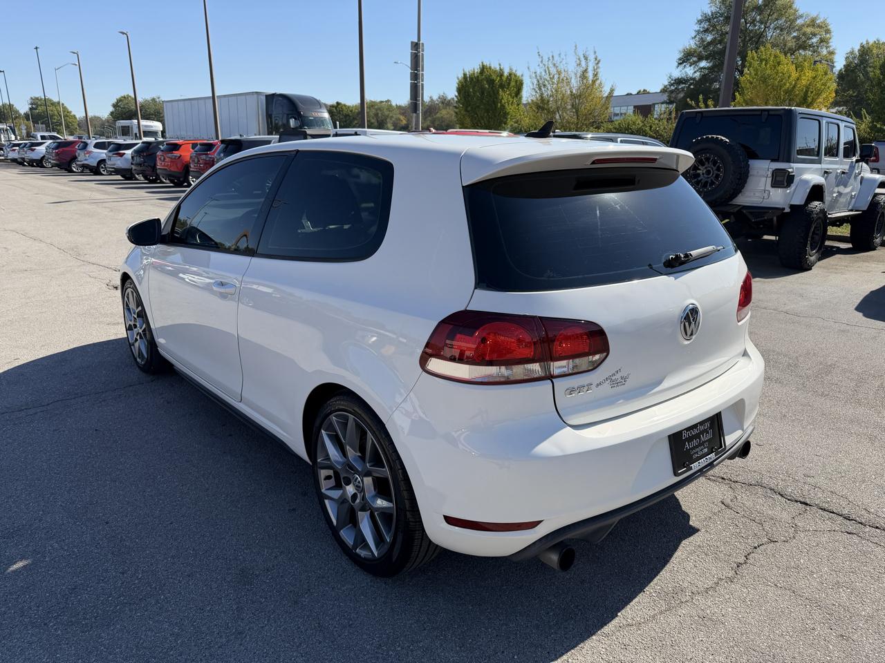 Volkswagen GTI Base 2013