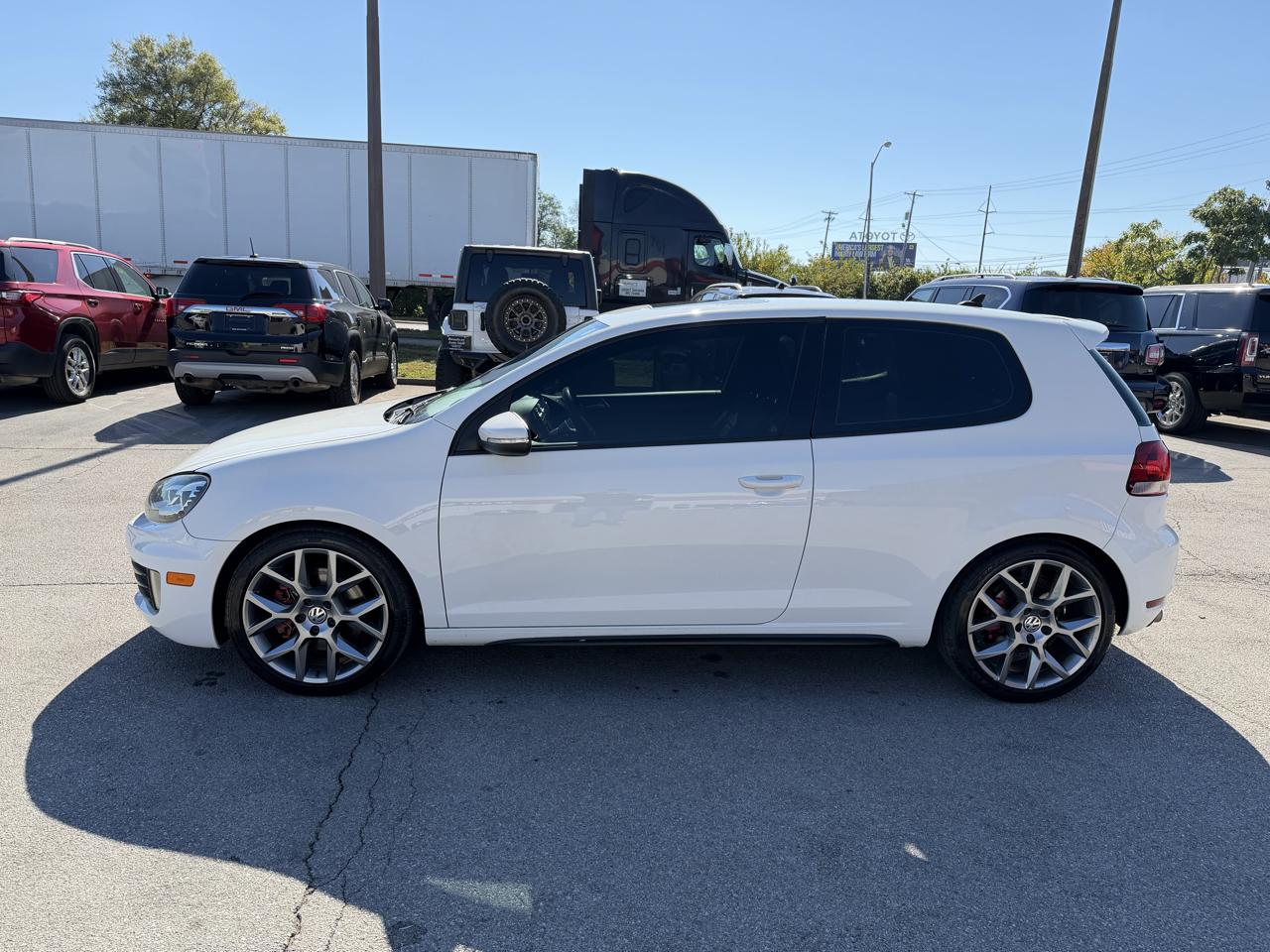 Volkswagen GTI Base 2013