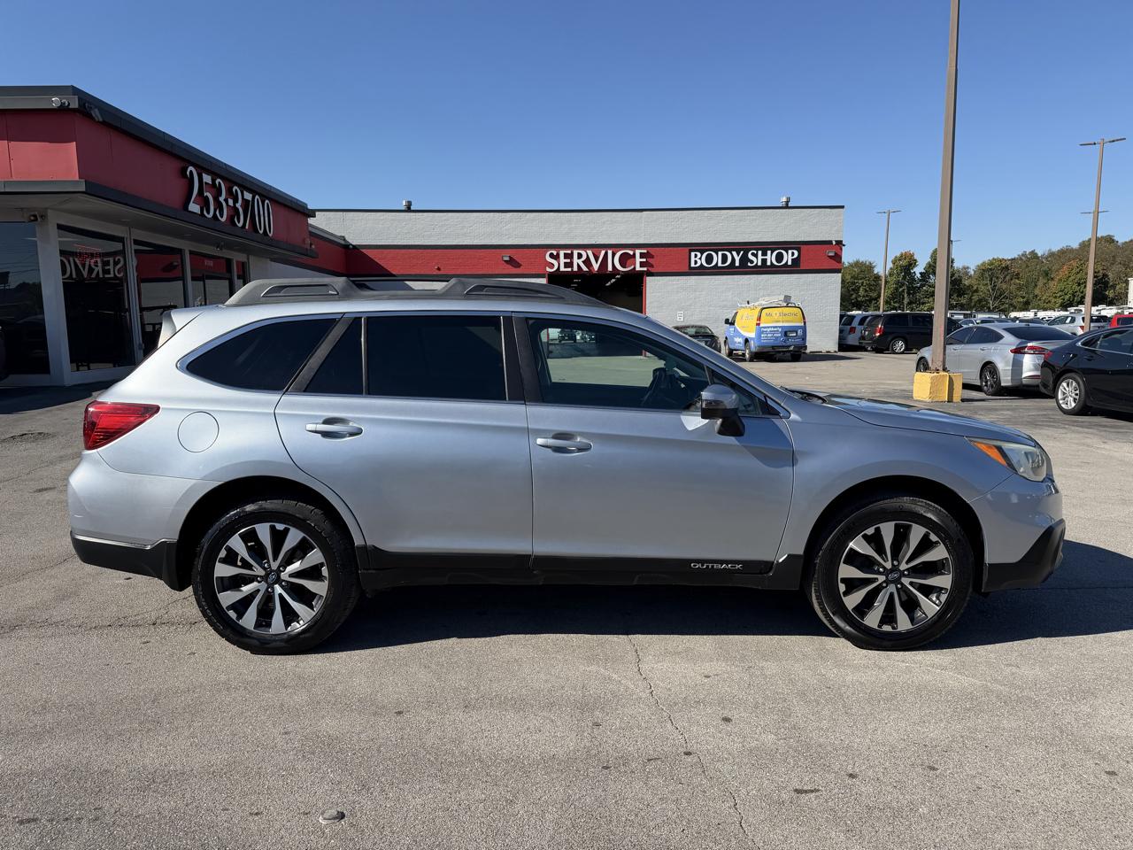 Subaru Outback Limited 2016