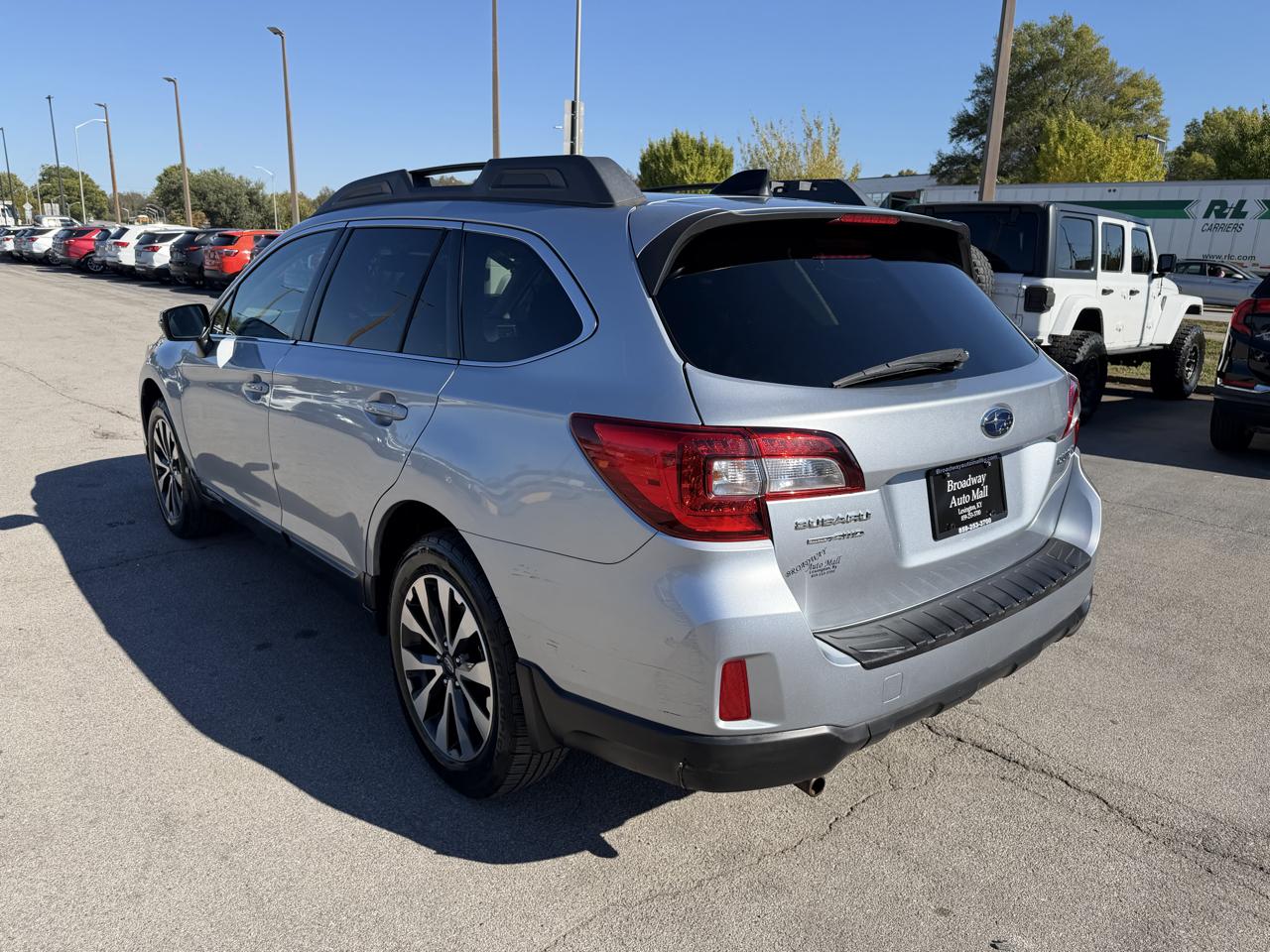 Subaru Outback Limited 2016
