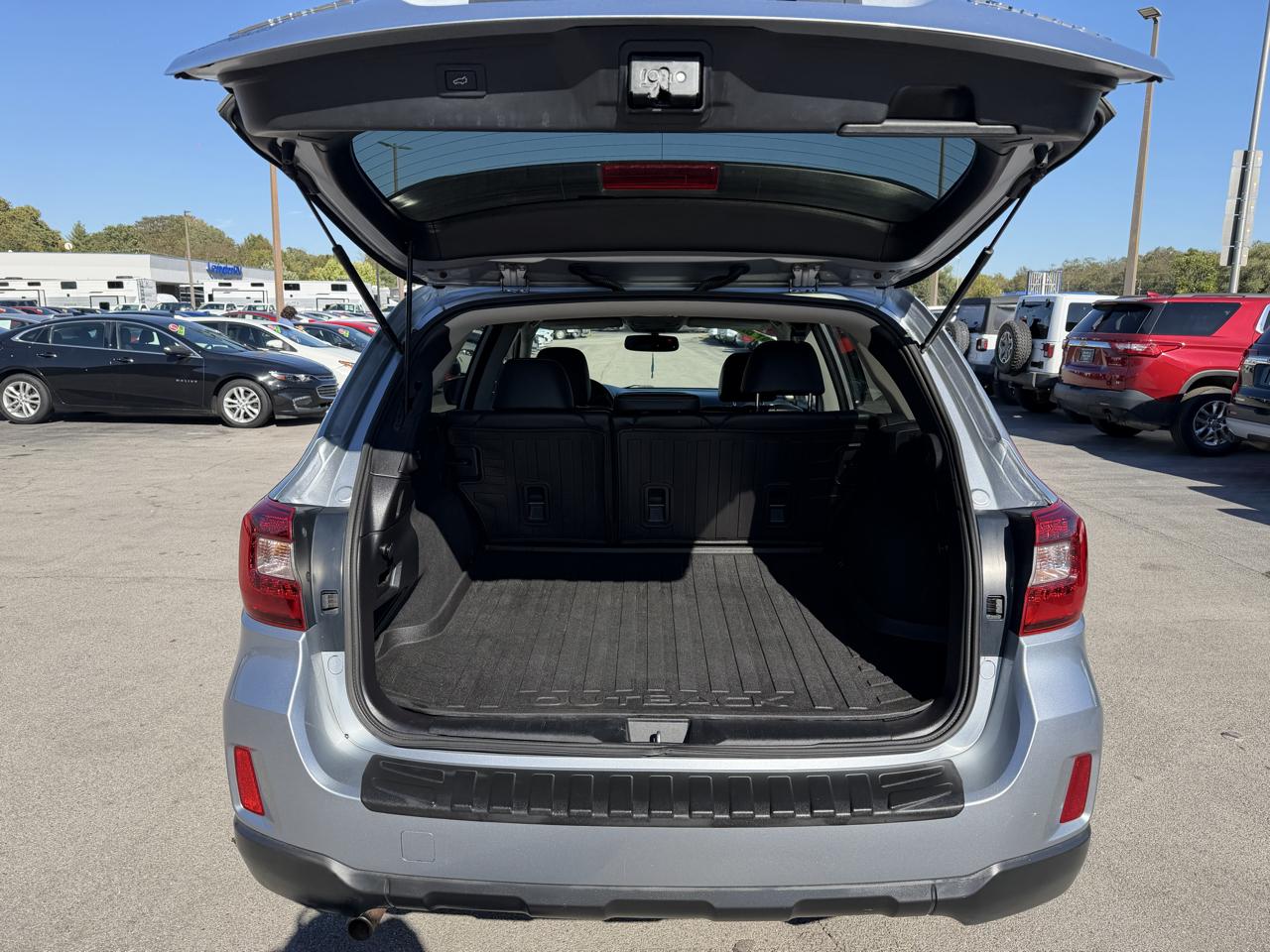 Subaru Outback Limited 2016