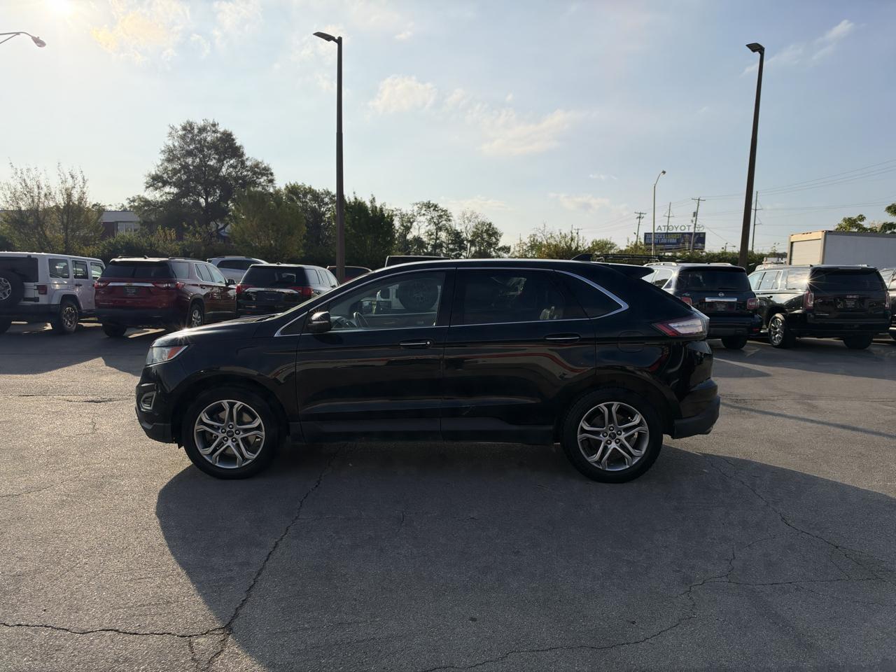 Ford Edge 4dr Titanium AWD 2016