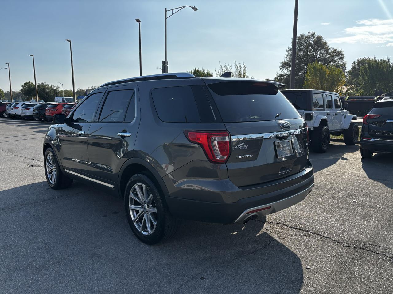 Ford Explorer Limited 4WD 2017
